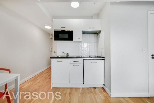 Studio to rent - Photo 1