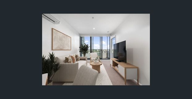 Stylish 2-Bedroom Apartment with Stunning Bay Views in Platinum Tower - Photo 1