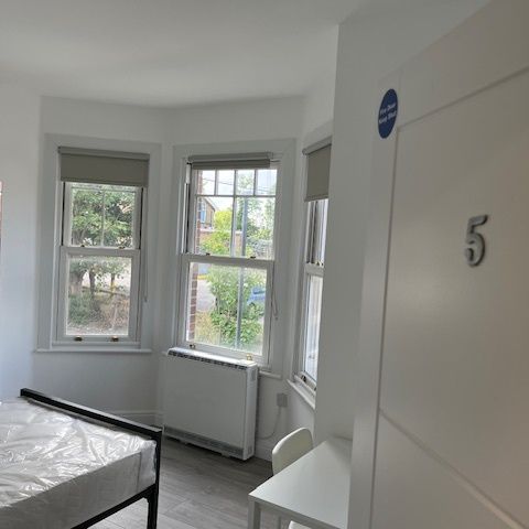 Studio Flat, South Hill Avenue, HA2 - Photo 1