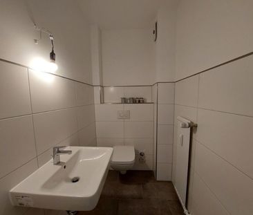 4-Zimmer-Wohnung mit Balkon - Wohnberechtigungsschein erforderlich ... - Photo 1