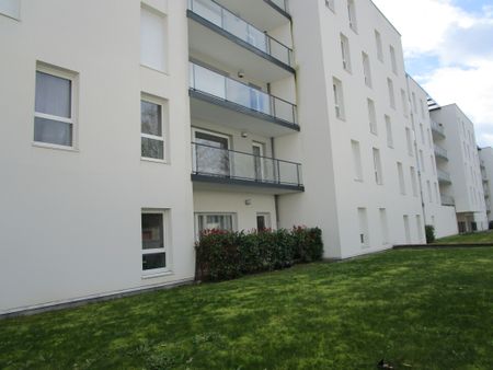 Appartement RUE MARIE CLEMENCE FOURIAUX - Photo 3