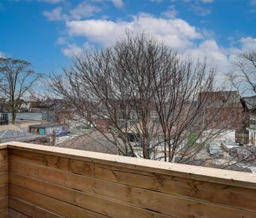 For Lease - 648 Bathurst Street Unit# 2nd Floor, Toronto, Ontario - Photo 1