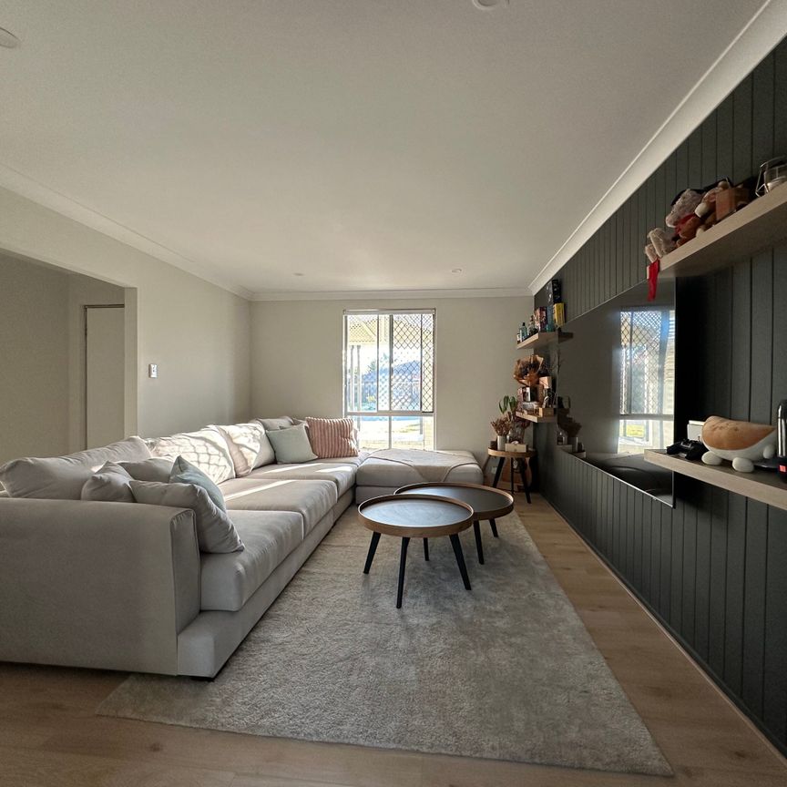 East Cannington - Photo 1