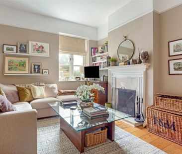 3 bedroom terraced house to rent - Photo 2