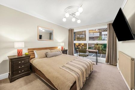 4 bedroom terraced house to rent - Photo 3