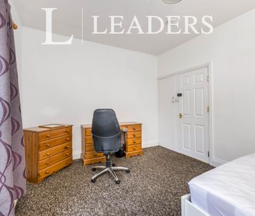 4 bedroom house to rent Hunter Street, Northampton, NN1 - Photo 5