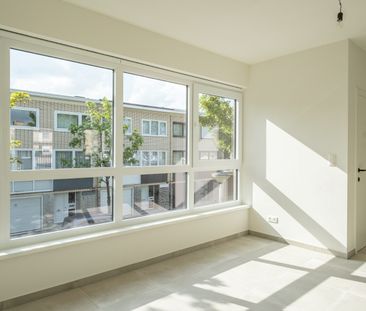 2 slaapkamer appartement met veel lichtinval - Photo 2
