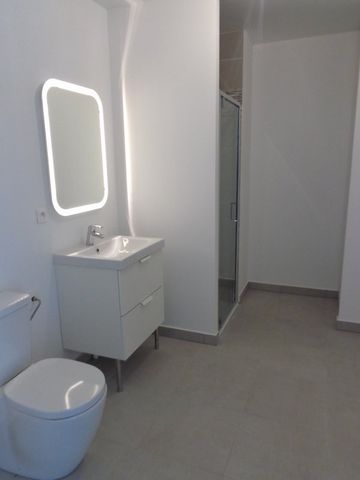 Location Appartement 2 pièces 35m² REIMS 51100 - Photo 4