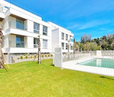 Alquiler de piso en Avenida Diego Velazquez - Photo 3