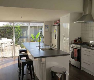 Contemporary Home In Strandon - Photo 2