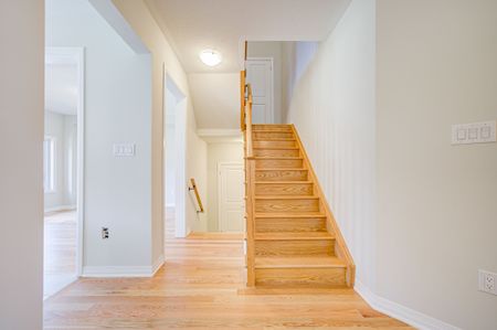 For Lease - 1296 Broderick Street, Innisfil, Ontario - Photo 2