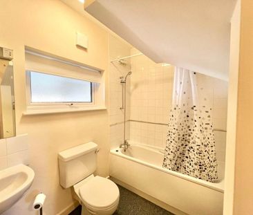 1 bedroom semi-detached house to rent - Photo 5