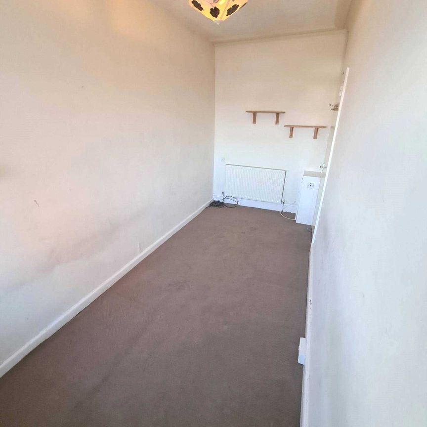 560 Lytham Road, Flat 3 - Photo 1