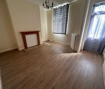 Enfield Road, Blackpool, FY1 - Photo 3