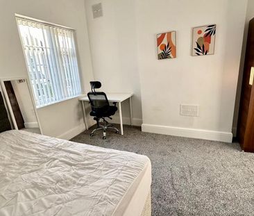 5 bedroom terraced house to rent - Photo 6