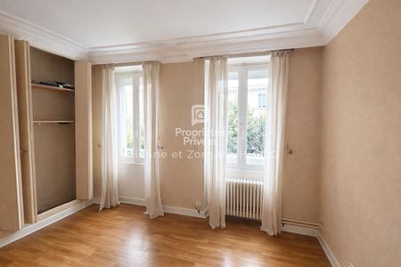 Location Appartement 4 pièces 93m² CHATEAUROUX 36000 - Photo 4