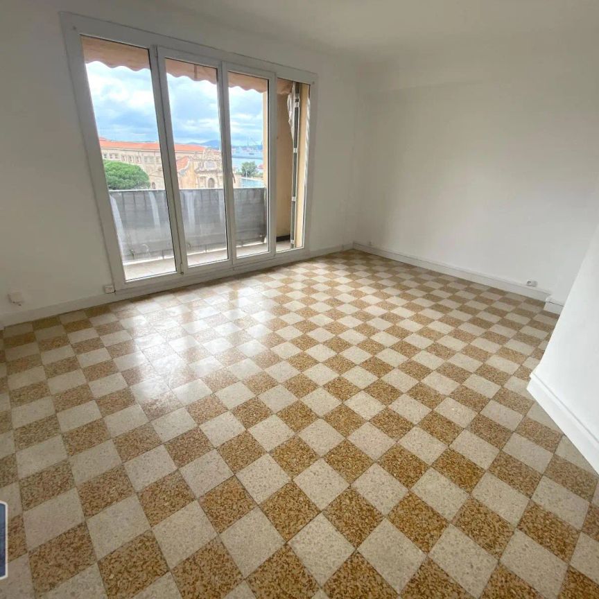 Appartement à louer 2 pièces 47.2m² - Photo 1