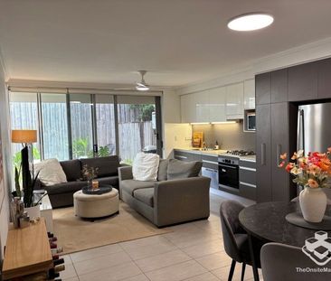 Ground-Floor Apartment with Private Courtyard & Resort-Style Facili... - Photo 2