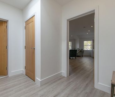 De Freville Road, Great Shelford - Photo 2