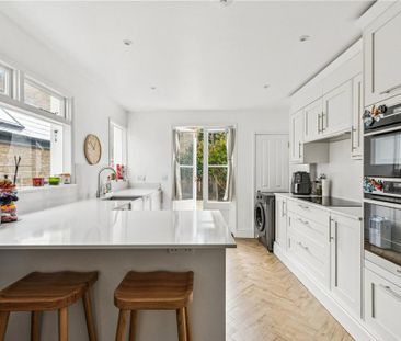 5 bedroom detached house to rent - Photo 6