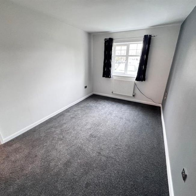 2 Bedroom Semi Detached To Let - Photo 1