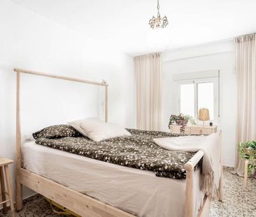 Luxury Townhouse for rent in Estepona, Andalusia - Photo 1