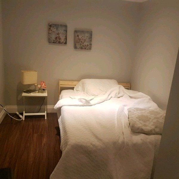 For Lease - 1086 Fourth Street, Mississauga, Ontario - Photo 1