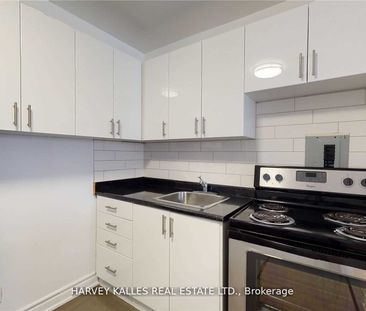 For Lease - 4 Greentree Court Unit# B4, Toronto, Ontario - Photo 2