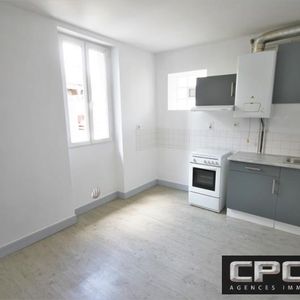 T1 BIS OLORON STE MARIE - 30 m2 - Photo 2