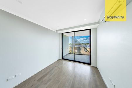Modern 2 bedroom apartment in prime location - Photo 2