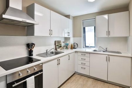 Studio to rent - Photo 5