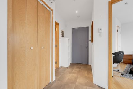 405 Rue Sherbrooke E., Montréal (Le Plateau-Mont-Royal), QC H2L - Photo 3