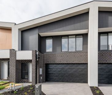 Brand New Living! - Photo 5