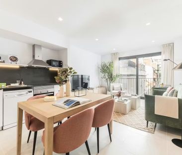 Carrer de Maignon, Barcelona, Catalonia 08024 - Photo 4