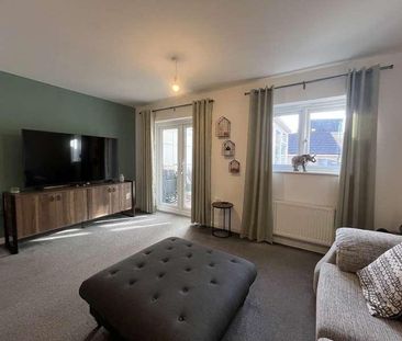 Lonydd Glas, Llanharan, Pontyclun, CF72 - Photo 3