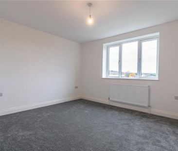 3 bedroom detached house to rent - Photo 5