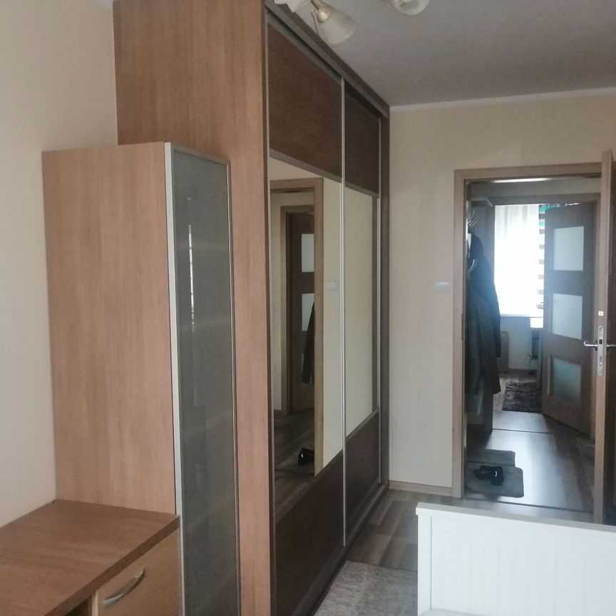 Spadzista, 3 -pokojowe, 48m2, VI piętro, Umeblowane - Фото 1