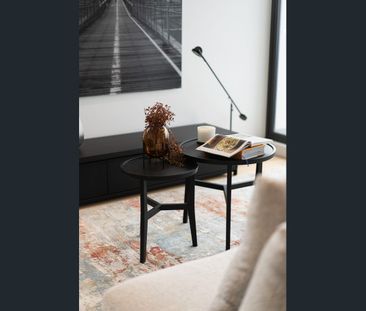 Immaculate North West Corner 2 Bedroom Apartment - Photo 4