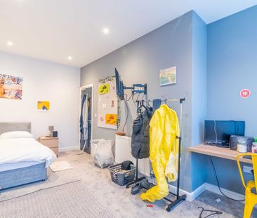 Room in a Shared House, Langdale Road, L15 - Photo 4