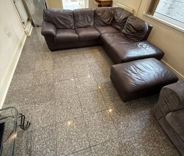 7 bedroom terraced house to rent - Photo 4