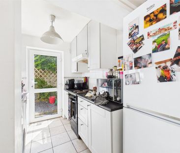 5 bedroom terraced house to rent - Photo 6