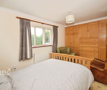 2 bedroom detached bungalow to rent - Photo 3