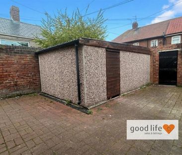 3 bedroom semi-detached house to rent - Photo 5