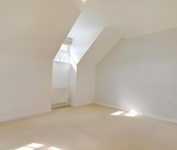 3 bedroom semi-detached house to rent - Photo 6