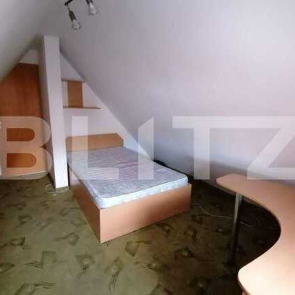 Garsoniera amplasata la mansarda unei vile, 26 mp, zona Cinema Marasti - Fotografie 1