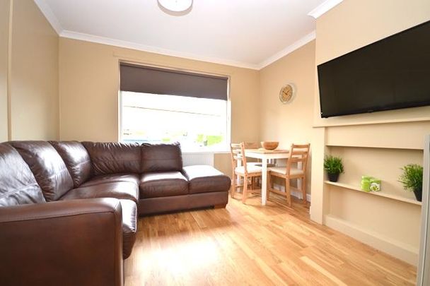 6 bedroom flat share to rent - Photo 1