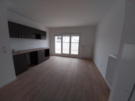 Location Appartement 3 Pièces 55 m² - Photo 2