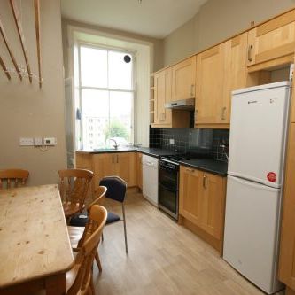 82 1F1 Strathearn Road, Marchmont - Photo 1