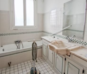 Location maison 6 pièces, 105.00m², Rueil-Malmaison - Photo 2