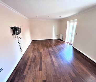 3 bedroom townhouse to rent - Photo 5